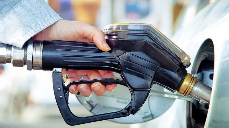Югра заняла 7 место в рейтинге регионов России с самым доступным бензином