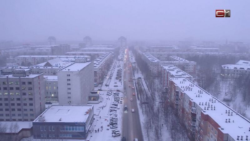 Десятки ДТП. В Сургуте снег и гололед вновь стали неожиданностью для автомобилистов