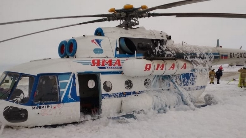 Эксклюзивные кадры жесткой посадки вертолета авиакомпании «Ямал». ВИДЕО