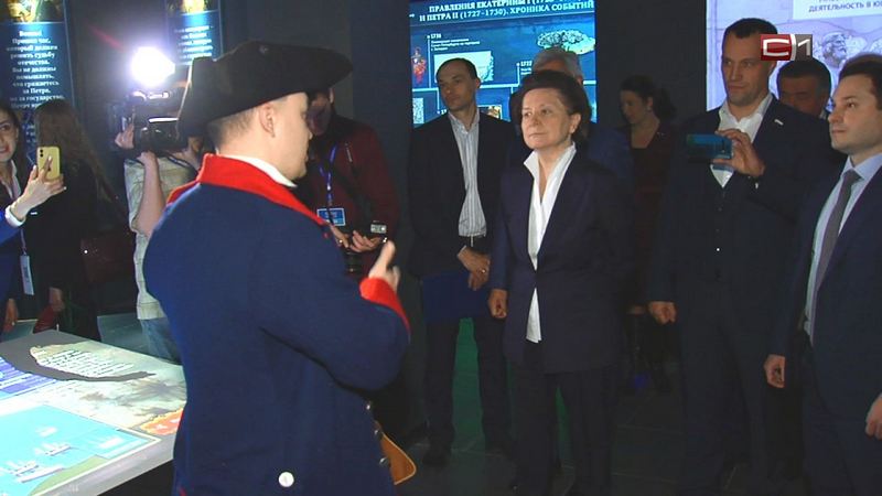 Наталья Комарова побывала на открытии мультимедийного парка в Сургуте