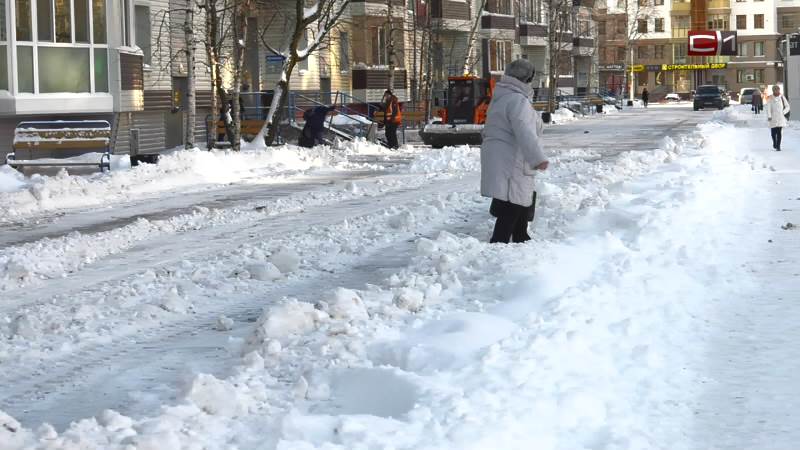 Прокуратура Сургута проверит уборку снега в городе