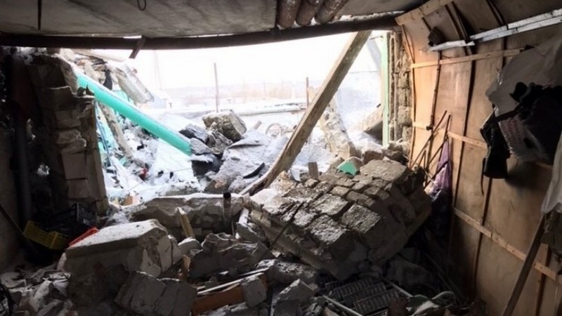 Взрыв в Нефтеюганском ГСК "Спутник" повредил 5 гаражей
