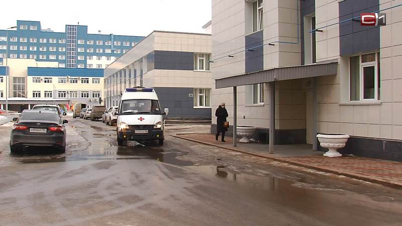 Порядка тысячи человек госпитализировано в Югре для лечения от COVID-19