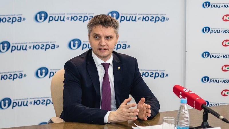 Глава Департамента спорта Югры Сергей Артамонов покинул свой пост