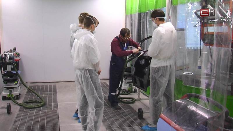В Сургутском политехническом колледже открыли 10 новых мастерских