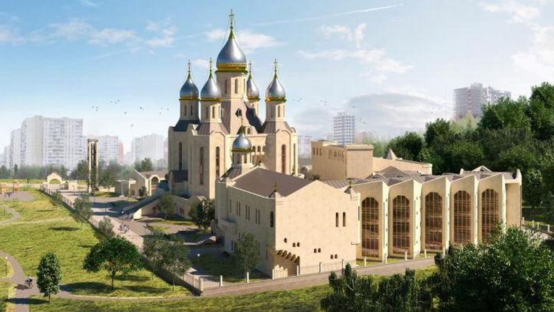 Югорский депутат предложил строить храмы с бассейнами и кафе