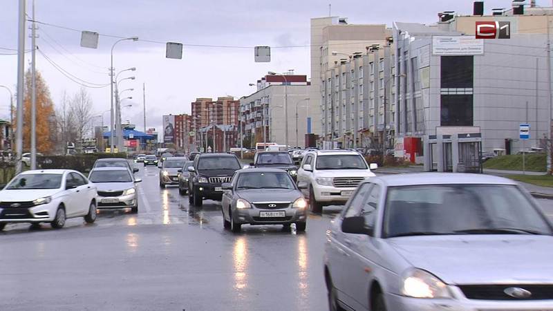 Сургутяне выберут, какие дороги ремонтировать в 2021 году