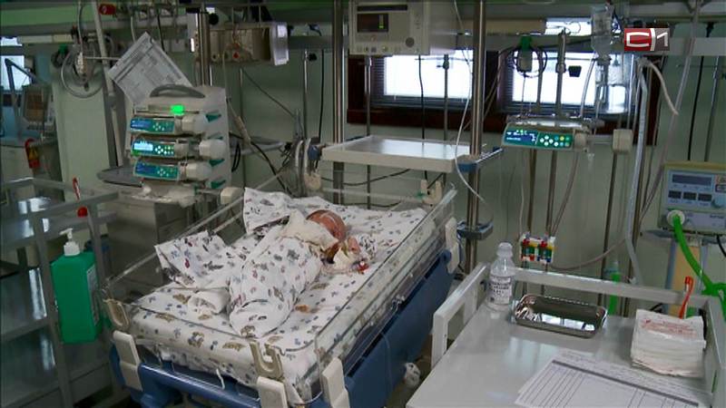 Тюменские врачи сделали уникальную операцию малышу с патологией сердца