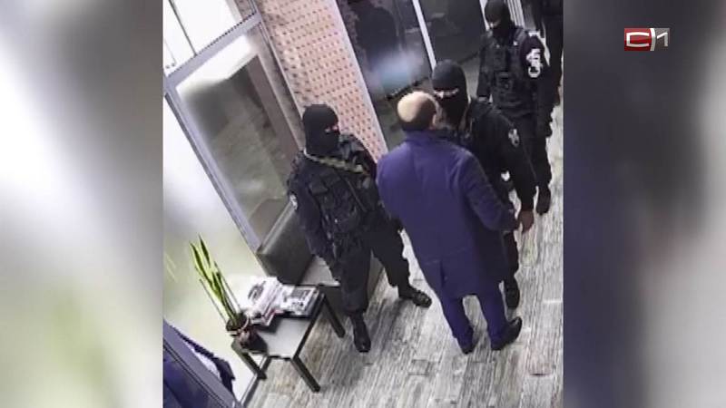 Прокуратура проверит законность обысков в адвокатской конторе Сургута