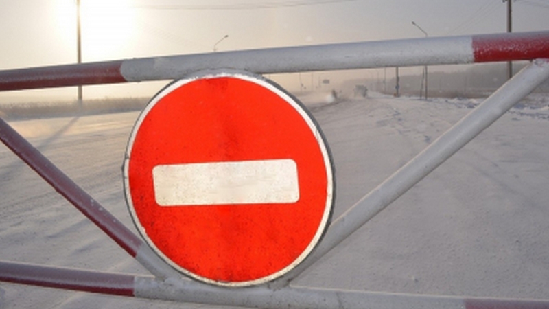 В Югре из-за морозов закрывают движение на автозимниках и трассах