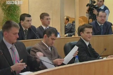 Депутатов Думы Сургута временно сменили молодые политики