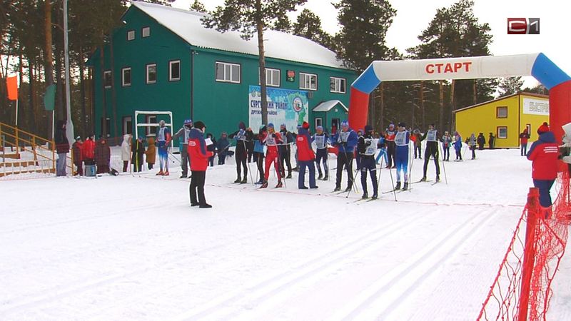 Жители Сургутского района приняли участие в лыжной гонке