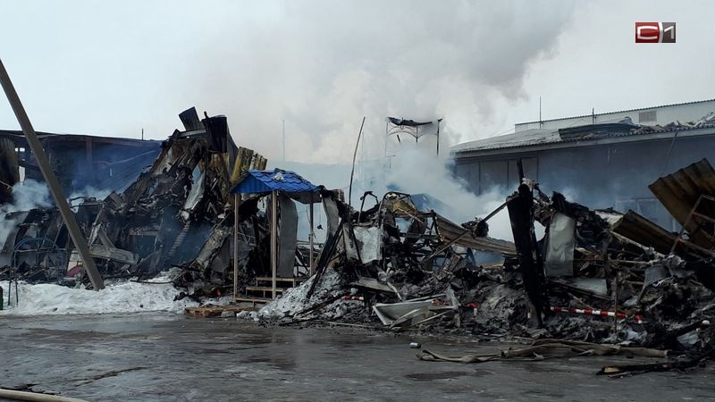 Семь человек пострадали при пожаре в Сургуте