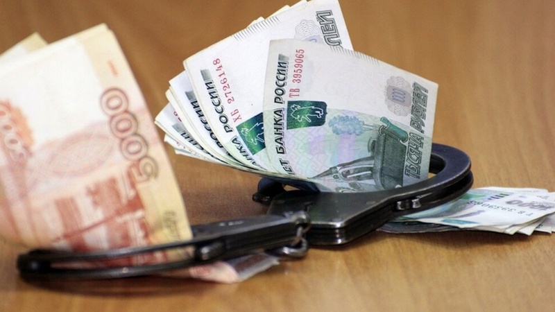 За сутки в карман мошенников попало больше миллиона рублей