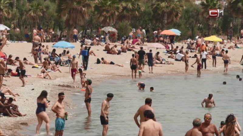 На пляж без маски? Какие правила для отдыхающих вводят туристические регионы России