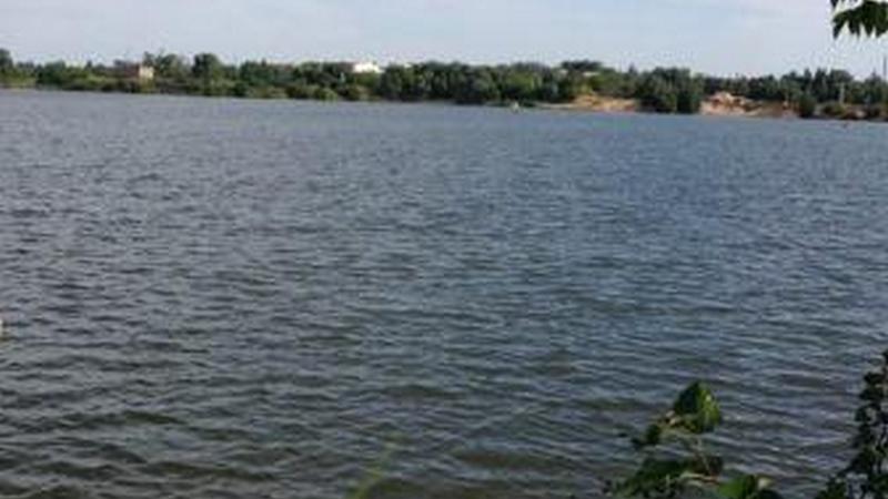 Озеро на месторождении в Югре оказалось загрязнено компонентами нефти