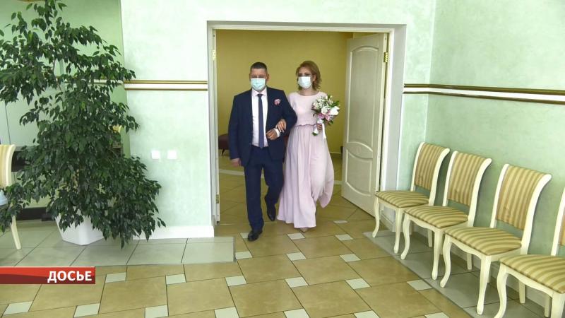 Молодоженам Югры советуют регистрировать брак на свежем воздухе