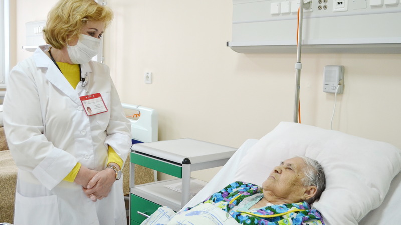 Сургутские кардиологи спасли долгожительницу из Сытомино