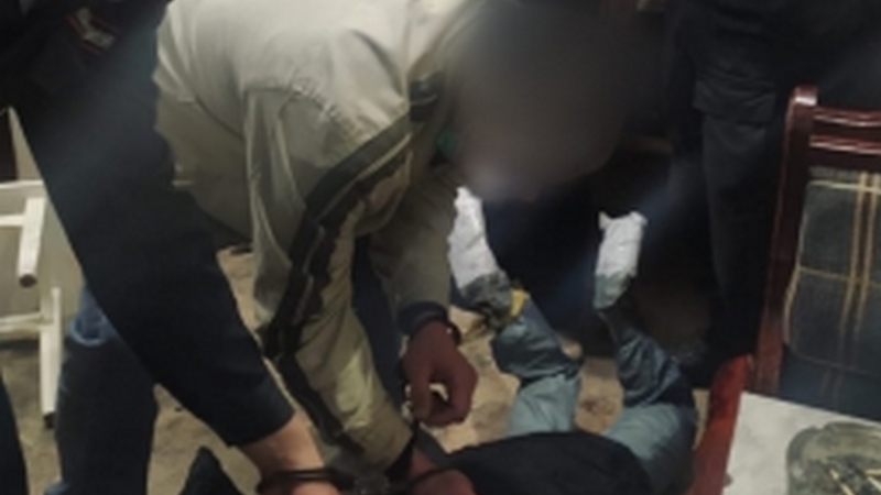 Пьяный хозяин квартиры жестоко расправился со своим гостем в Нижневартовске