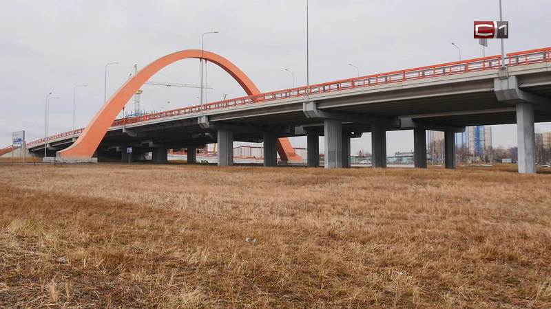 Мост на Аэрофлотской в Сургуте украсят 800 лампочек
