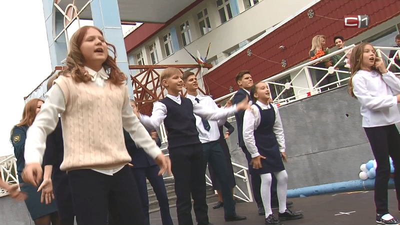 Больше 3 тысяч родителей в Югре подали заявления о переводе школьников на удаленку
