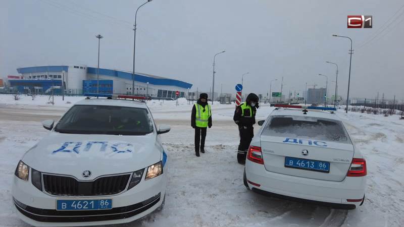 На дорогах Сургута и района инспекторы проверяют безопасность перевозки детей