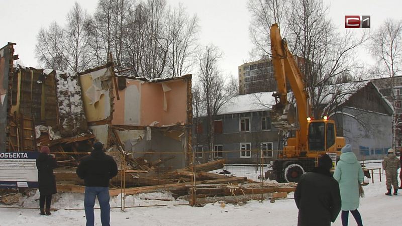 До конца года аварийных домов в Сургуте поубавится, а жильцы получат компенсации 
