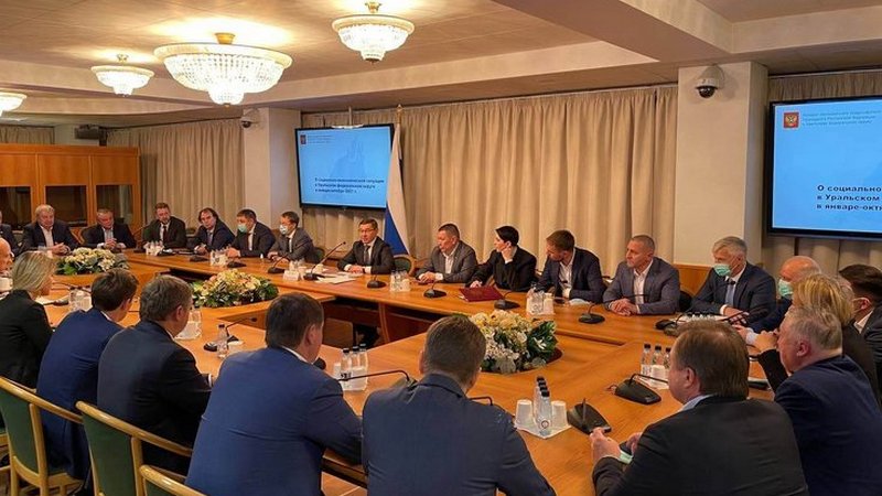 Владимир Якушев на встрече с сенаторами и депутатами подвел итоги года