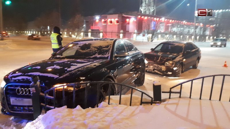 В Новый год на одном из перекрестков Сургута произошло ДТП с пострадавшим