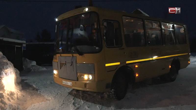 В Сургутском районе детей из дачных кооперативов в школу возят 8 автобусов