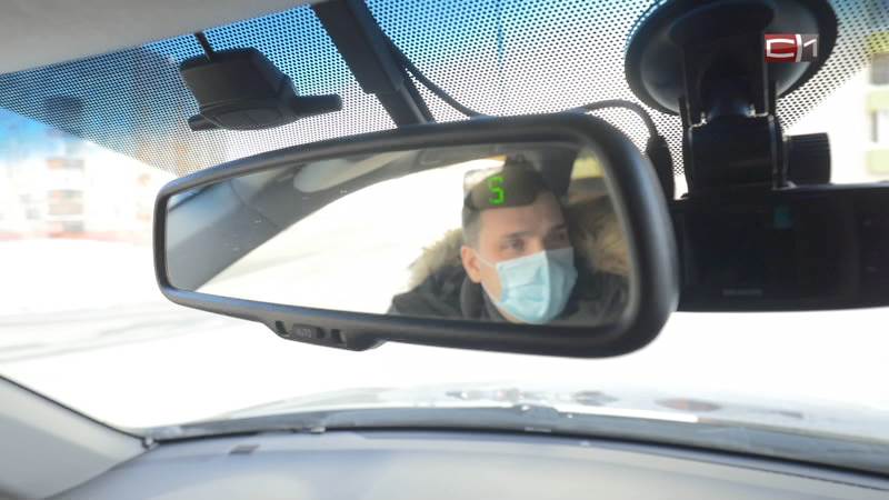 На помощь врачам Сургута пришли больше 30 автоволонтеров