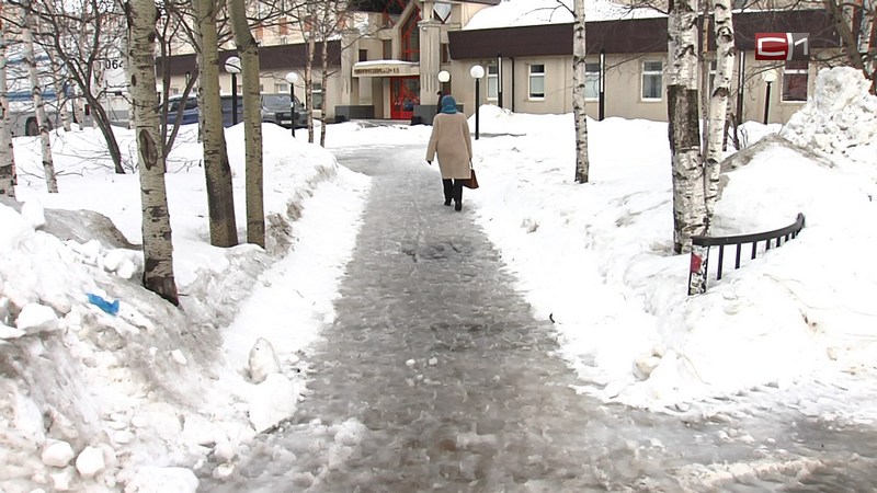 Зимние вещи далеко не убираем - погода в Сургуте готовит очередной сюрприз