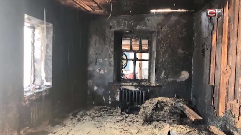 Мужчина поджег дом своих родителей в Тюменской области после ссоры