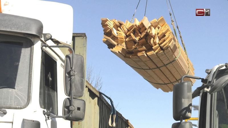 «Поезд помощи». Для жителей Донбасса в Югре собирают стройматериалы