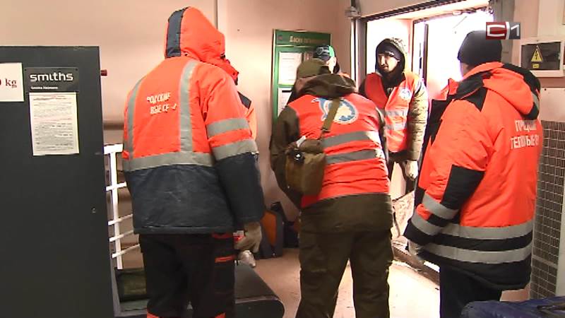 Группа из четырех югорских врачей отправилась в командировку на Донбасс