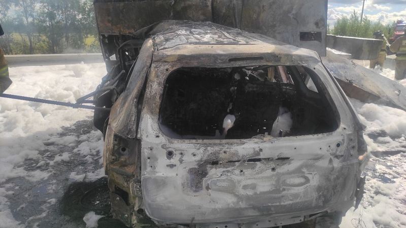 В страшной аварии на дороге под Тюменью сгорел автомобиль с югорчанами