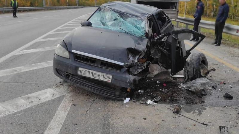 В ДТП на трассе Тюмень-Ханты-Мансийск погибла женщина