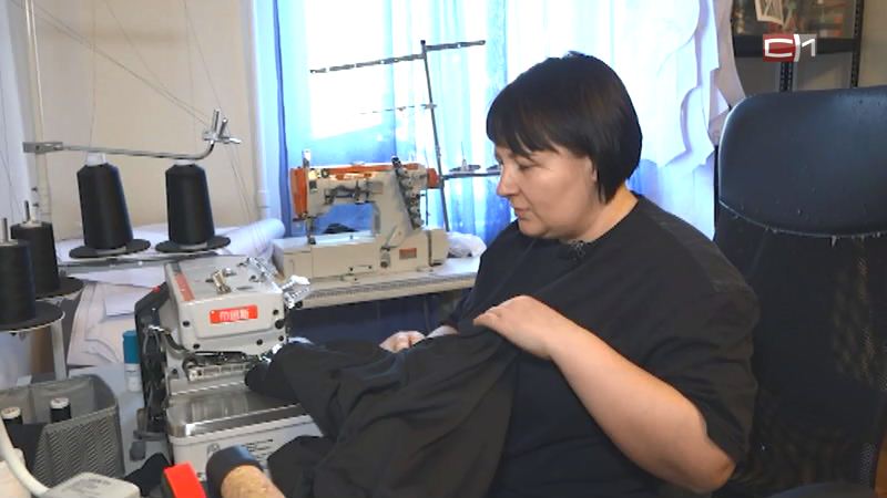 В Тюмени организовали швейную артель, чтобы шить вещи для мобилизованных