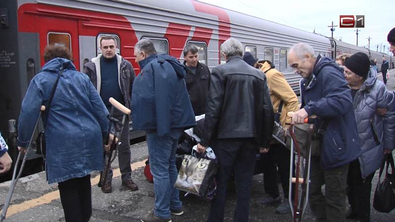 Жители ДНР, проходившие лечение в медучреждениях Югры, отправляются домой