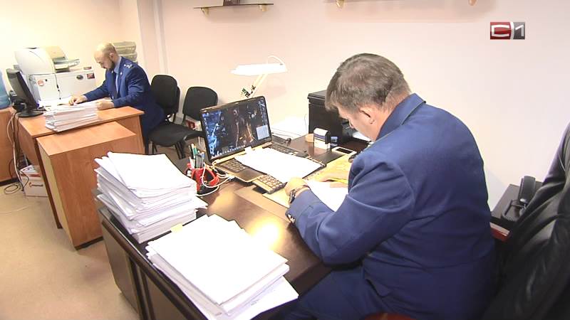 За растрату и мошенничество врачу Ханты-Мансийского КВД вынесли приговор