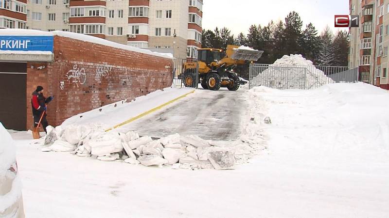 Один из снежных полигонов Сургута временно закрыт, остальные работают круглосуточно