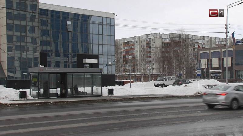 На улицах Сургута в этом году появятся 15 новых остановочных павильонов