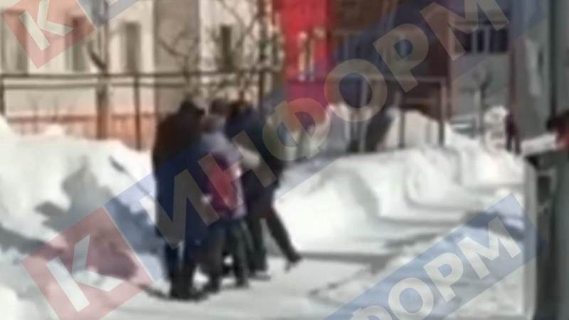 В администрации Сургута прокомментировали избиение мальчика у школы №5