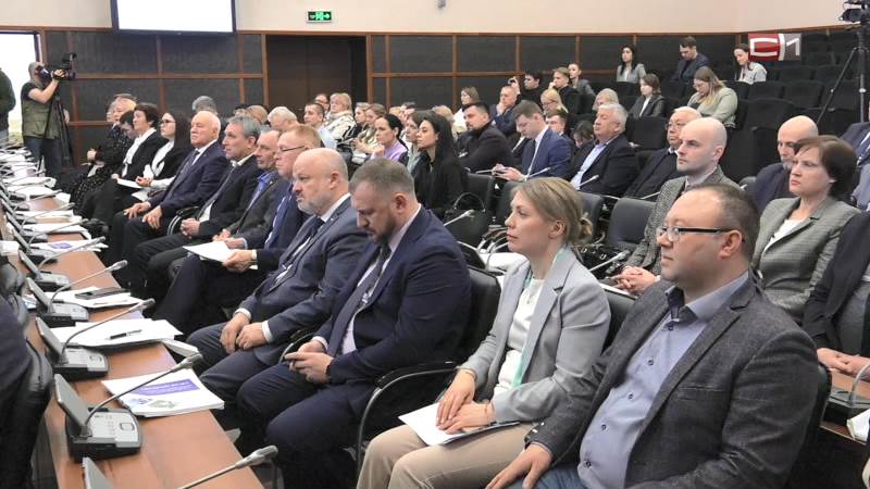 Состоялось первое заседание Общественной палаты Тюменской области в новом составе