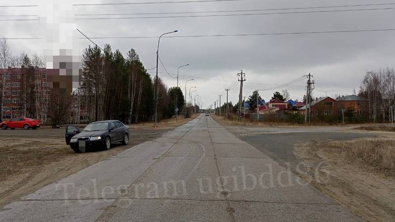 Выбежала на дорогу: девочка попала под колеса авто в городе Югры