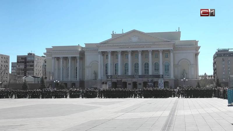 Выпускной молодых офицеров ТВВИКУ состоялся в Тюмени
