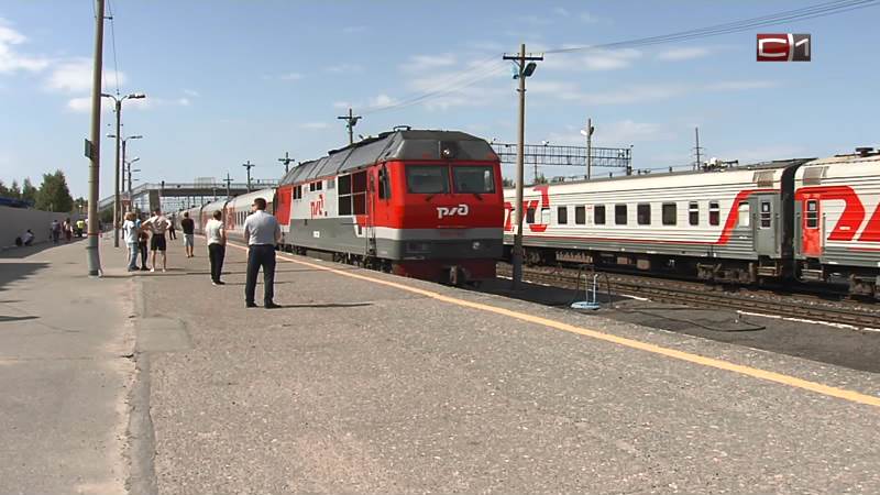 Между Сургутом и Нижневартовском начнет ежедневно ходить пригородный поезд