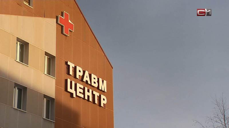Сургутские врачи спасли от инвалидности женщину, выпавшую с 9 этажа