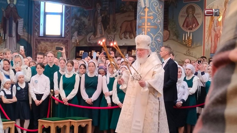 Церемония освящения Свято-Троицкого кафедрального собора проходит сегодня в Сургуте. ФОТО