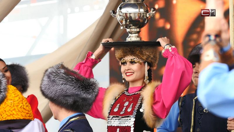 И поели, и потанцевали: как Сургут отметил юбилейный фестиваль «Сабантуй»